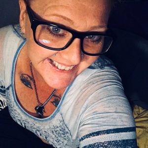 Meet your Posher, Michele